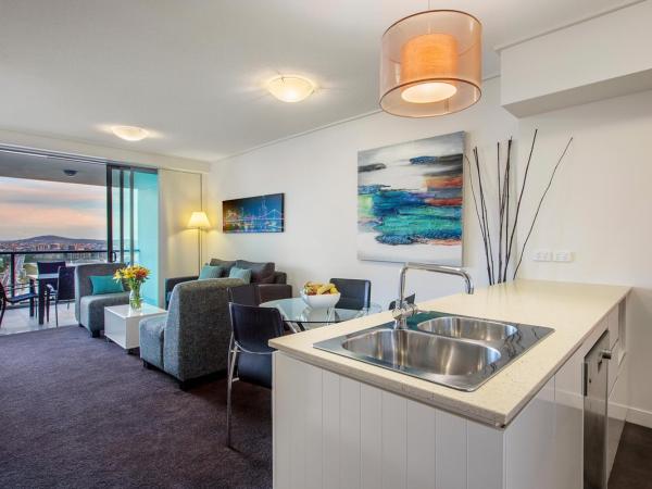 Evolution Apartments : photo 8 de la chambre appartement 2 chambres et 1 salle de bains - vue sur rivière