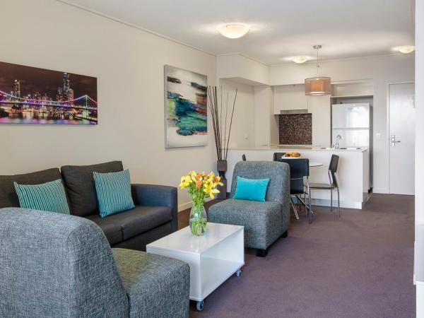 Evolution Apartments : photo 9 de la chambre appartement 2 chambres et 1 salle de bains - vue sur rivière