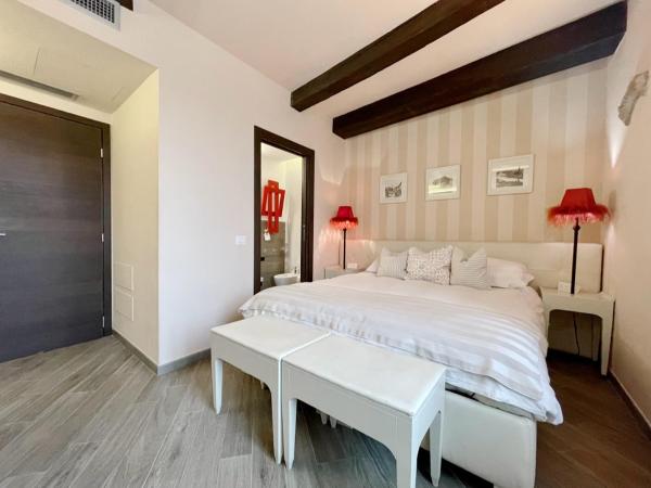 B&B Verona Centro : photo 2 de la chambre chambre deluxe double ou lits jumeaux