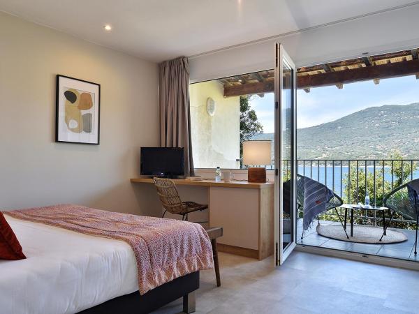 Hôtel Sampiero Corso : photo 2 de la chambre chambre premium - vue sur mer 