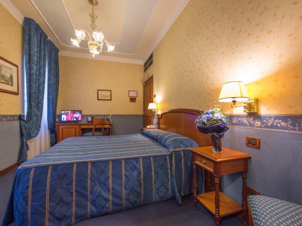 Diana Park Hotel : photo 3 de la chambre chambre familiale standard