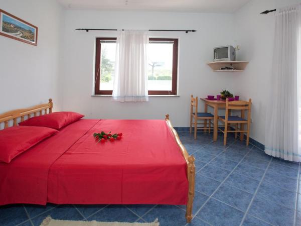 Villa Stobrec : photo 4 de la chambre studio avec terrasse