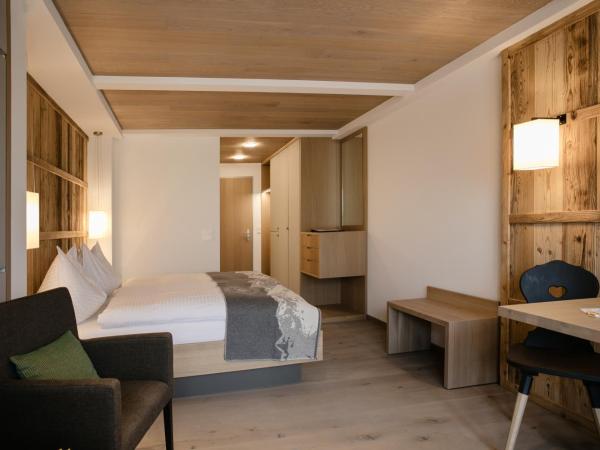 Adler Adelboden : photo 6 de la chambre chambre double supérieure