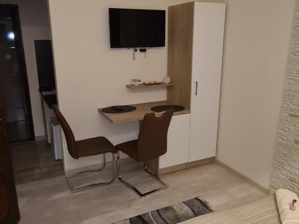 Rózsa Apartmanház : photo 7 de la chambre appartement standard