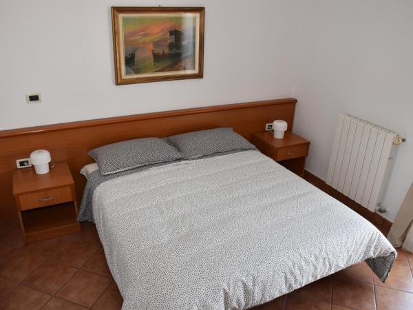 Rooms and Apartments Robert : photo 4 de la chambre appartement 2 chambres - vue sur mer