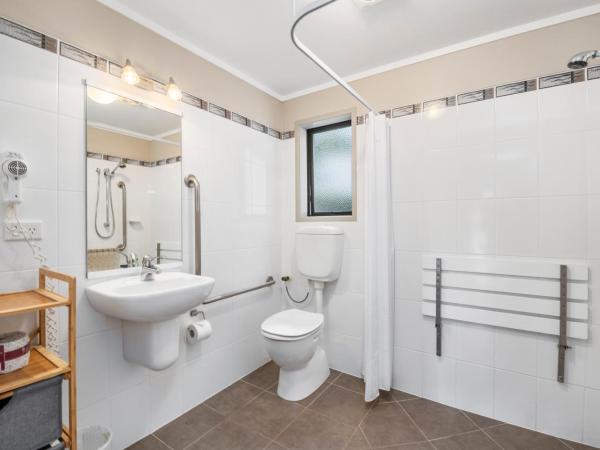 Ashbrook Motel Taupo : photo 6 de la chambre suite 1 chambre - accessible aux personnes à mobilité réduite