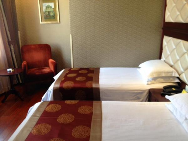 Seventh Heaven Hotel : photo 2 de la chambre chambre lits jumeaux standard