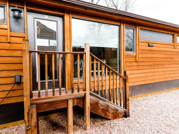 Garden of the Gods RV Resort : photo 6 de la chambre cottage escape