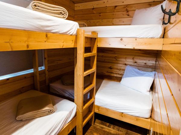 Garden of the Gods RV Resort : photo 7 de la chambre cottage escape