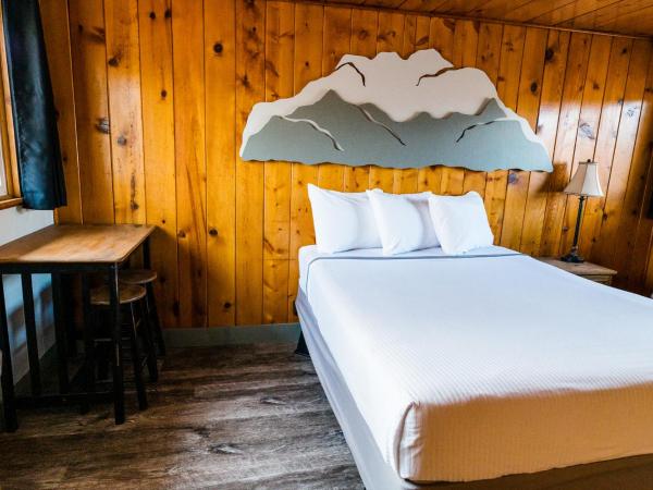 Garden of the Gods RV Resort : photo 3 de la chambre studio (2 adultes)