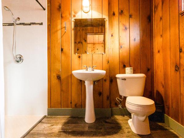 Garden of the Gods RV Resort : photo 5 de la chambre studio (2 adultes)