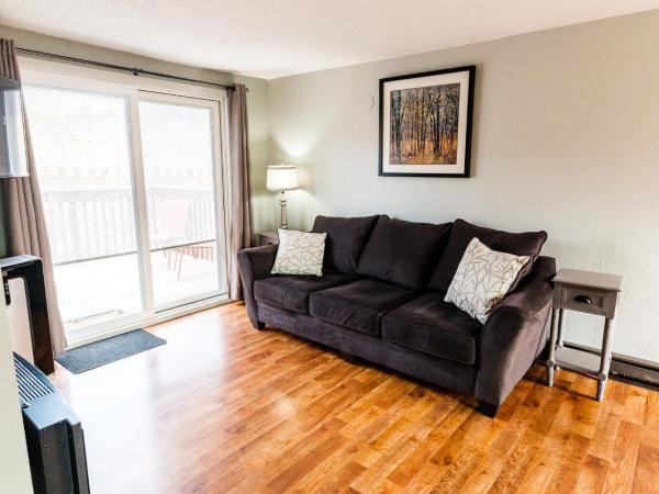 Garden of the Gods RV Resort : photo 6 de la chambre suite avec terrasse