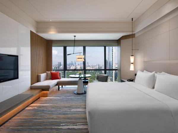 Crowne Plaza Shenzhen Nanshan, an IHG Hotel : photo 1 de la chambre chambre lit king-size standard