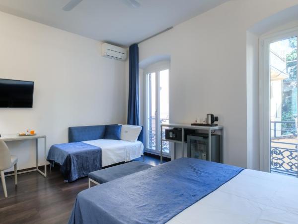 Hotel Touring : photo 6 de la chambre chambre double ou lits jumeaux supérieure