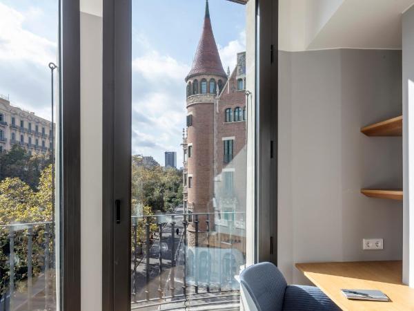 Occidental Diagonal 414 : photo 3 de la chambre chambre double deluxe avec terrasse