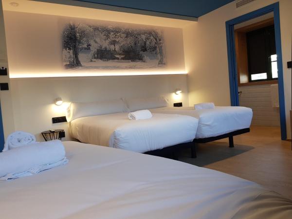 Alameda Rooms Santiago : photo 7 de la chambre chambre triple standard