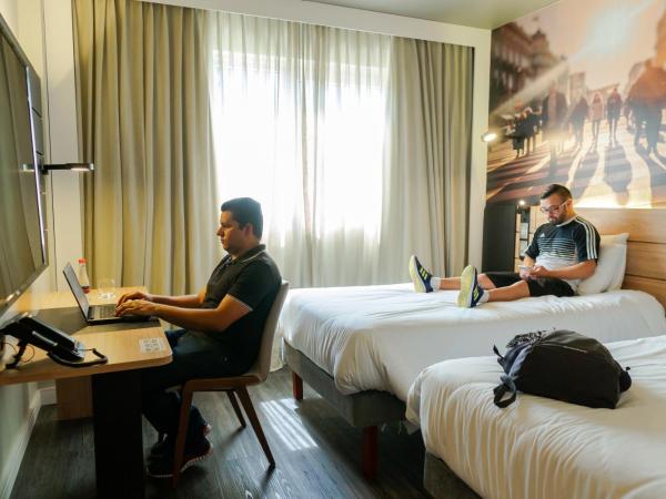 Novotel Curitiba Batel : photo 2 de la chambre chambre lits jumeaux supérieure