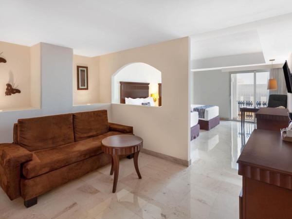 Ramada Plaza by Wyndham Veracruz Boca del Rio : photo 3 de la chambre suite junior 2 lits doubles - non-fumeurs