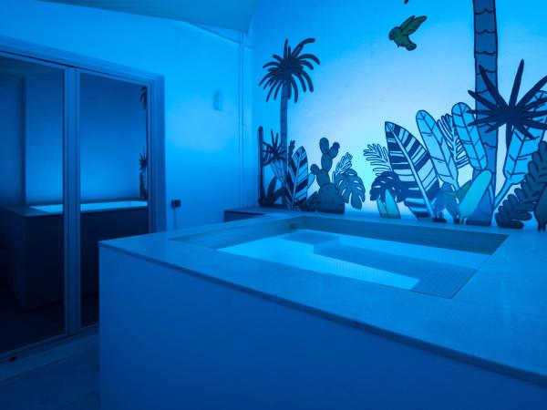 Casa 95 Sevilla : photo 7 de la chambre appartement avec piscine privée et terrasse