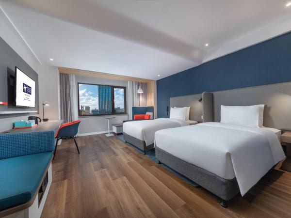Holiday Inn Express Ningbo City Center, an IHG Hotel : photo 4 de la chambre standard twin room with extra floor space