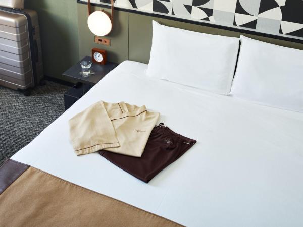 Mitsui Garden Hotel Shiodome Italia-gai - Tokyo : photo 5 de la chambre chambre lit king-size supérieure - non-fumeurs