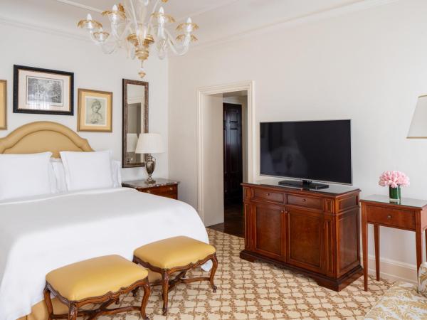 Four Seasons Hotel Firenze : photo 9 de la chambre chambre lit king-size deluxe