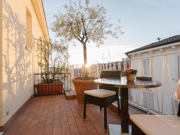 Hotel Giulietta e Romeo ***S : photo 8 de la chambre chambre double ou lits jumeaux supérieure