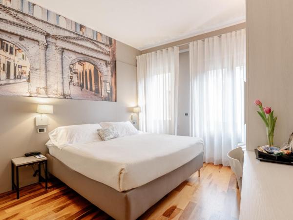 Hotel Giulietta e Romeo ***S : photo 1 de la chambre chambre familiale