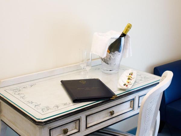 Hotel Zi' Teresa : photo 4 de la chambre chambre triple standard