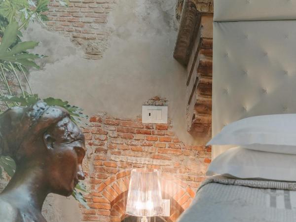 Hotel Giulietta e Romeo ***S : photo 9 de la chambre suite dans le bâtiment séparé