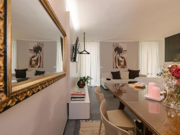 Hotel Giulietta e Romeo ***S : photo 4 de la chambre suite dans le bâtiment séparé