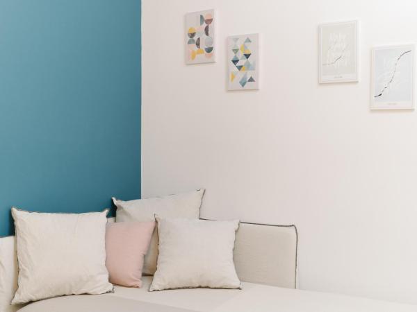 Hotel Giulietta e Romeo ***S : photo 7 de la chambre suite 2 chambres avec terrasse - bâtiment séparé