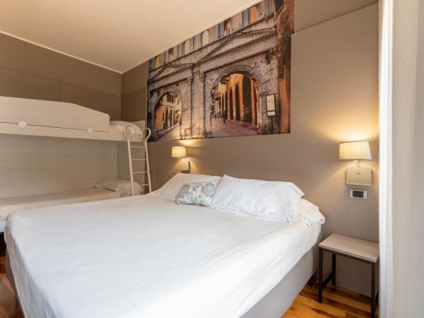 Hotel Giulietta e Romeo ***S : photo 2 de la chambre chambre familiale