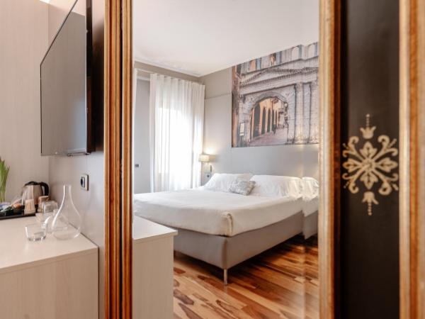 Hotel Giulietta e Romeo ***S : photo 4 de la chambre chambre familiale