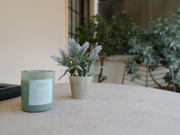 Hotel Giulietta e Romeo ***S : photo 10 de la chambre suite avec balcon - bâtiment séparé