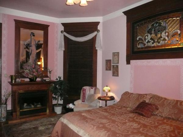 Old Northside Bed & Breakfast : photo 6 de la chambre chambre de luxe avec baignoire spa