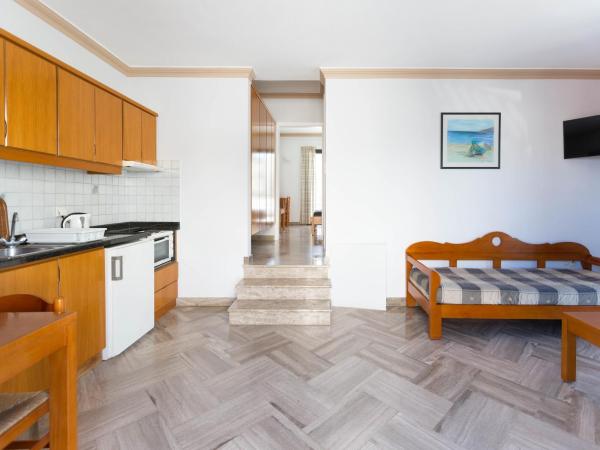 Anna Maria Village : photo 5 de la chambre appartement 1 chambre - vue sur jardin