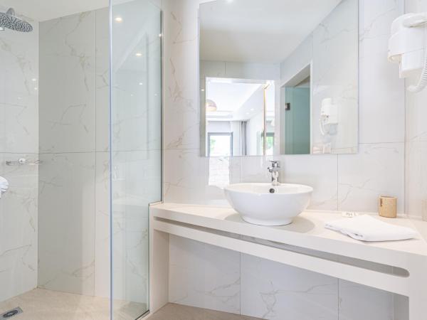 Anna Maria Village : photo 10 de la chambre chambre triple - vue sur jardin