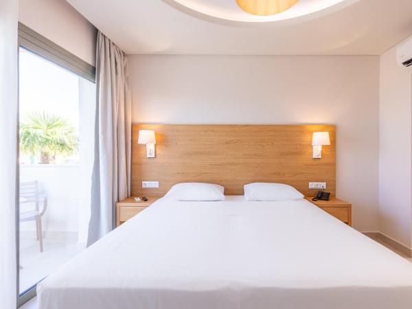 Anna Maria Village : photo 2 de la chambre chambre supérieure - vue sur jardin