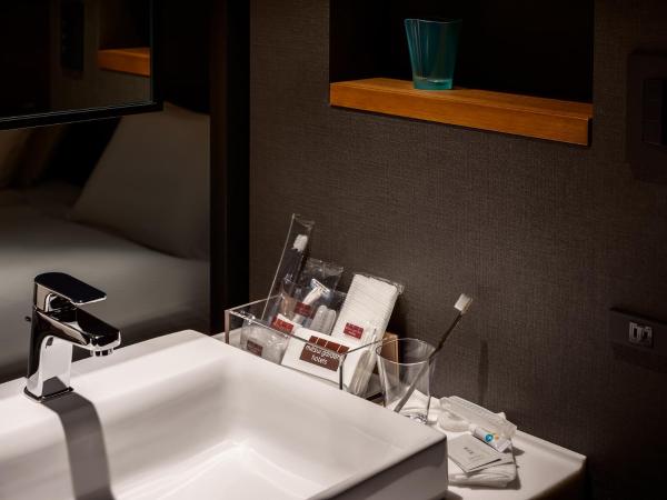 Mitsui Garden Hotel Jingugaien Tokyo Premier : photo 4 de la chambre hébergement moyen avec balcon