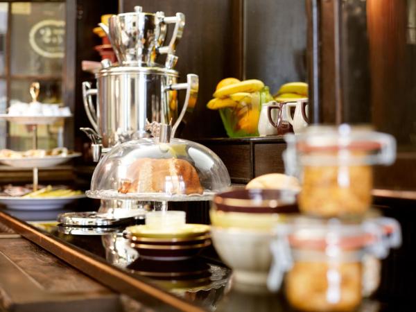 Saint SHERMIN bed breakfast & champagne : photo 5 de la chambre petite chambre double