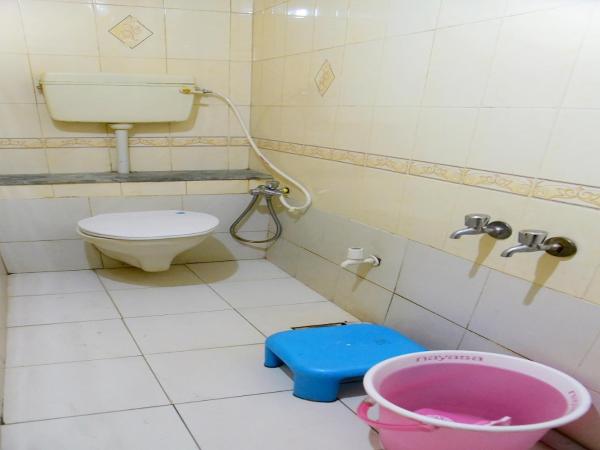 Hotel Parag : photo 1 de la chambre chambre simple Économique - réservée aux indiens