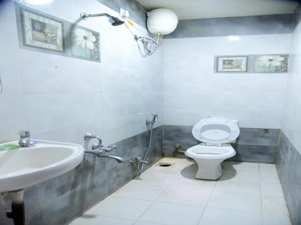 Hotel Parag : photo 7 de la chambre budget triple room - indian nationals only