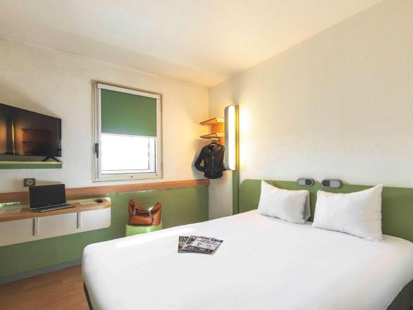 ibis budget Hamburg City : photo 4 de la chambre chambre double avec lit queen-size