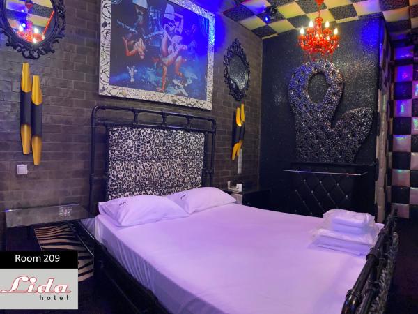 Lida Hotel : photo 3 de la chambre chambre double deluxe avec douche
