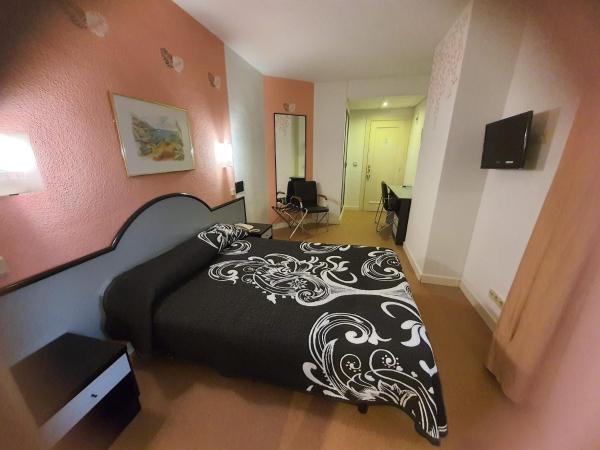 Hotel Arha Santander : photo 2 de la chambre chambre double