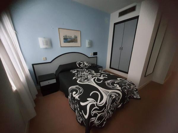 Hotel Arha Santander : photo 1 de la chambre chambre double Économique