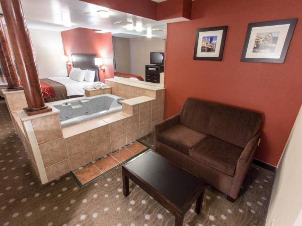 Comfort Inn : photo 2 de la chambre chambre lit king-size avec bain à remous - non-fumeurs