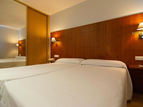 Hotel Hispania : photo 10 de la chambre chambre double ou lits jumeaux Économique