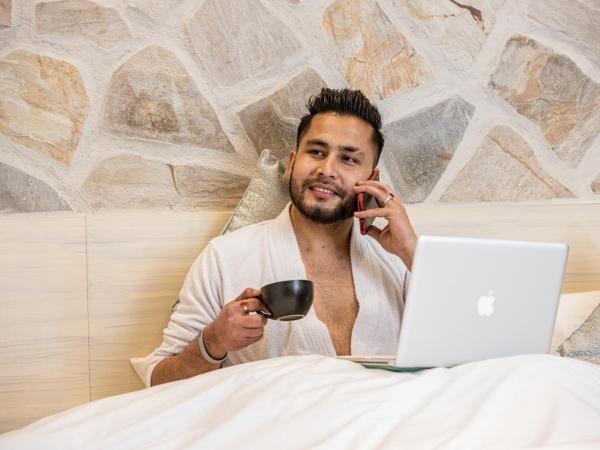 Arushi Boutique Hotel : photo 9 de la chambre penthouse suite with balcony - 15% off on food and beverage and sauna and steam